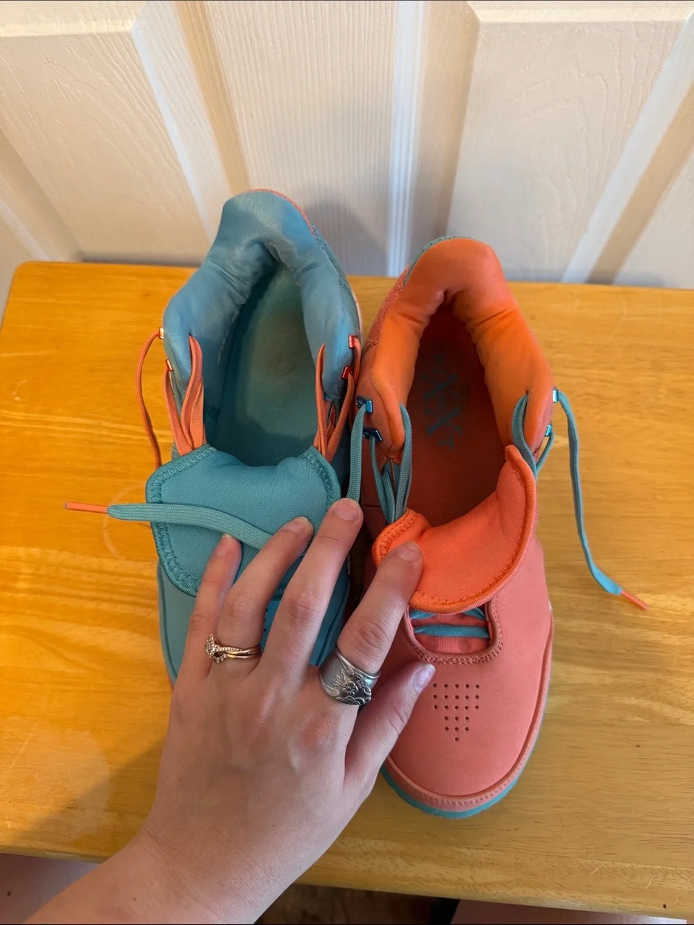 Women’s  Coral and Teal Nike AirZoom - Picture 5 of 6